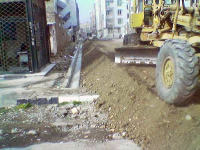 Reconstruction and repair of roads in Andisheh city gallery